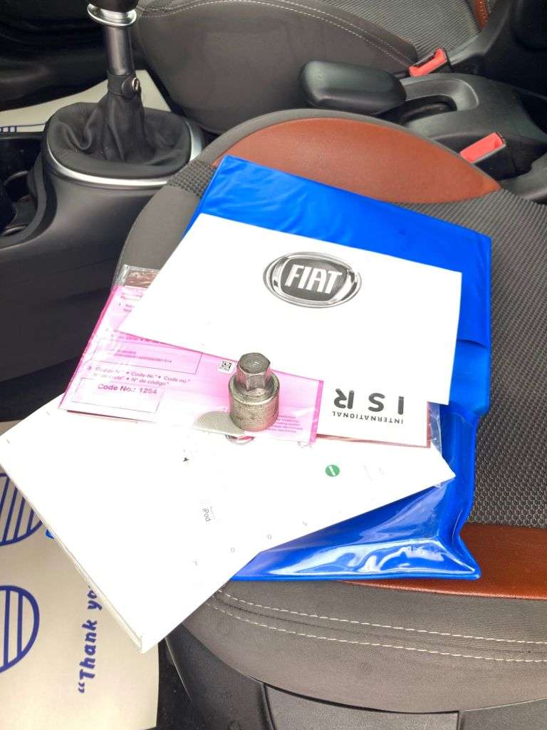 2014 FIAT 500L 2014 FIAT 500L