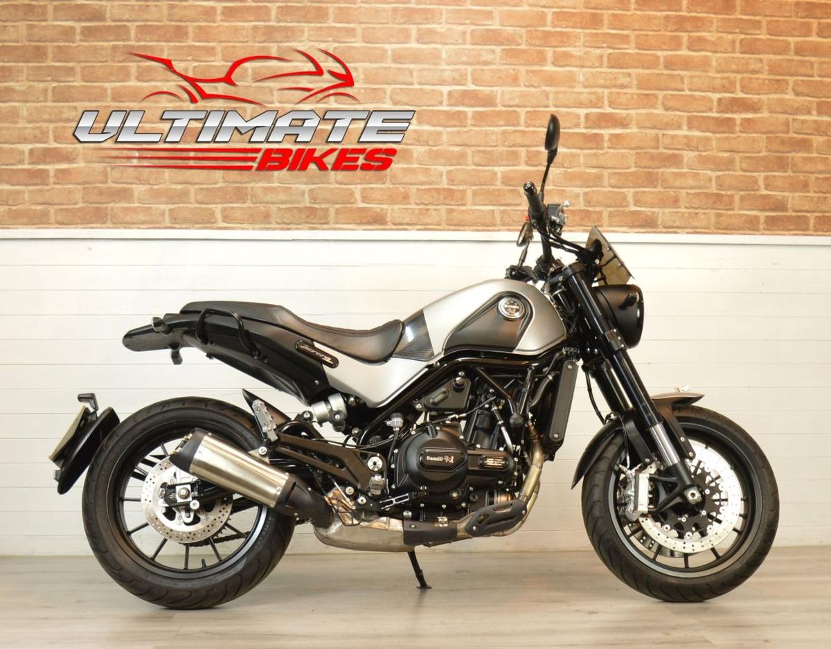 Check out this Benelli Leoncino 500 2021 Petrol Manual