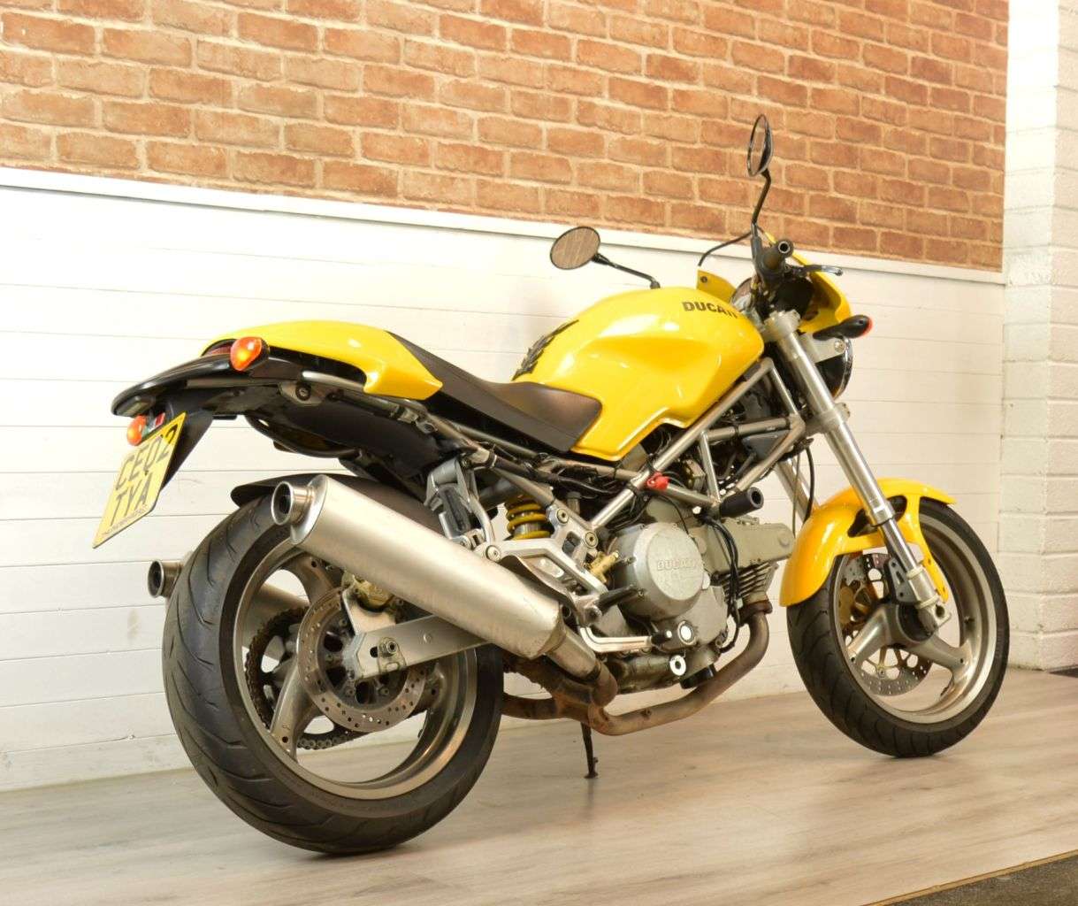 2002 DUCATI MONSTER 600 2002 DUCATI MONSTER 600