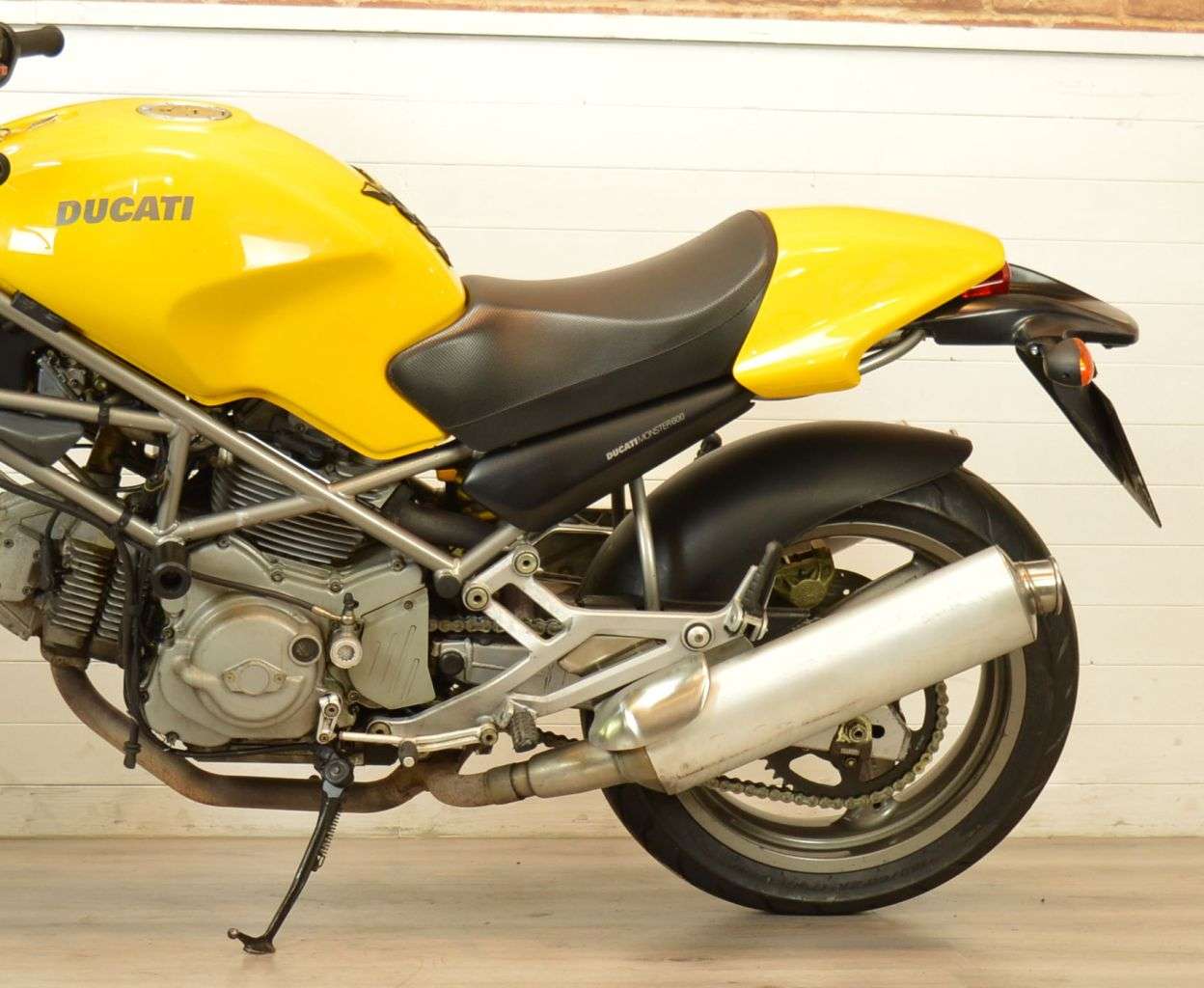 2002 DUCATI MONSTER 600 2002 DUCATI MONSTER 600