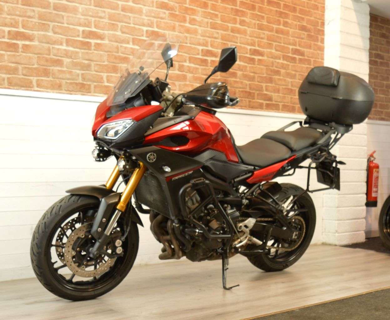 2015 YAMAHA TRACER 900 2015 YAMAHA TRACER 900