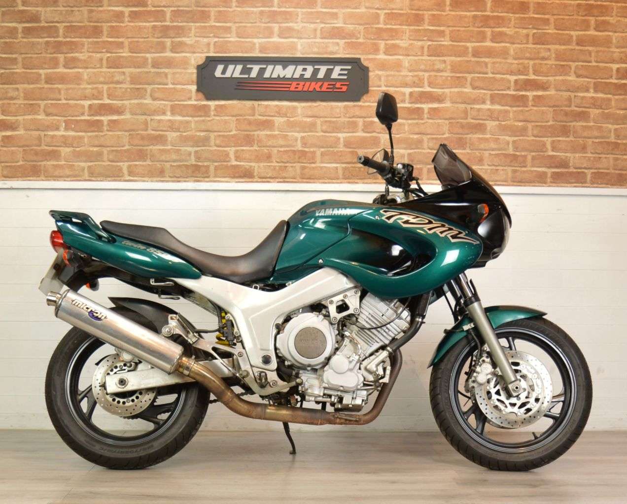 2000 YAMAHA TDM850 2000 YAMAHA TDM850