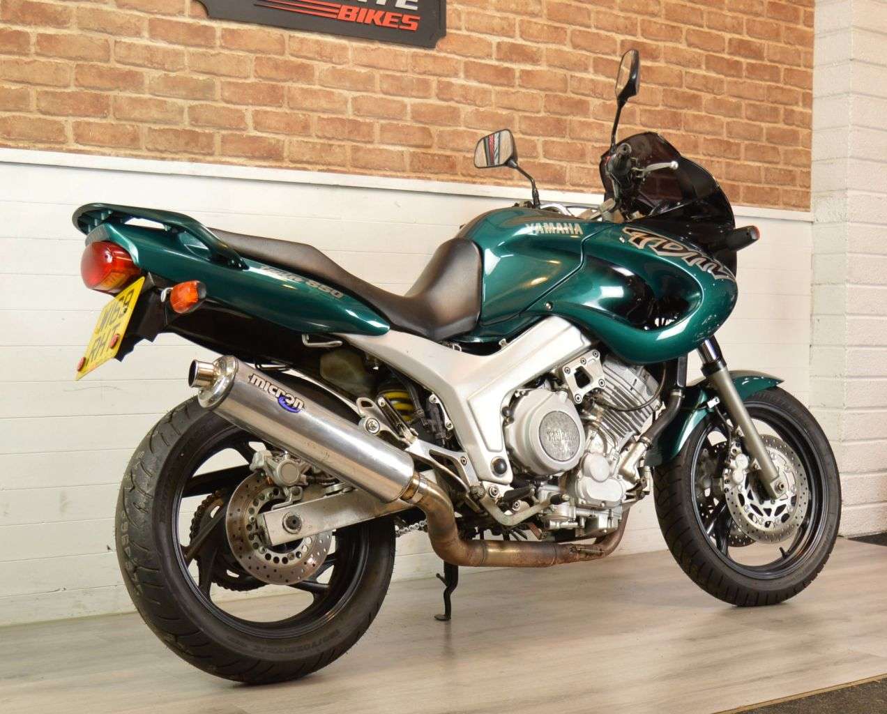 2000 YAMAHA TDM850 2000 YAMAHA TDM850