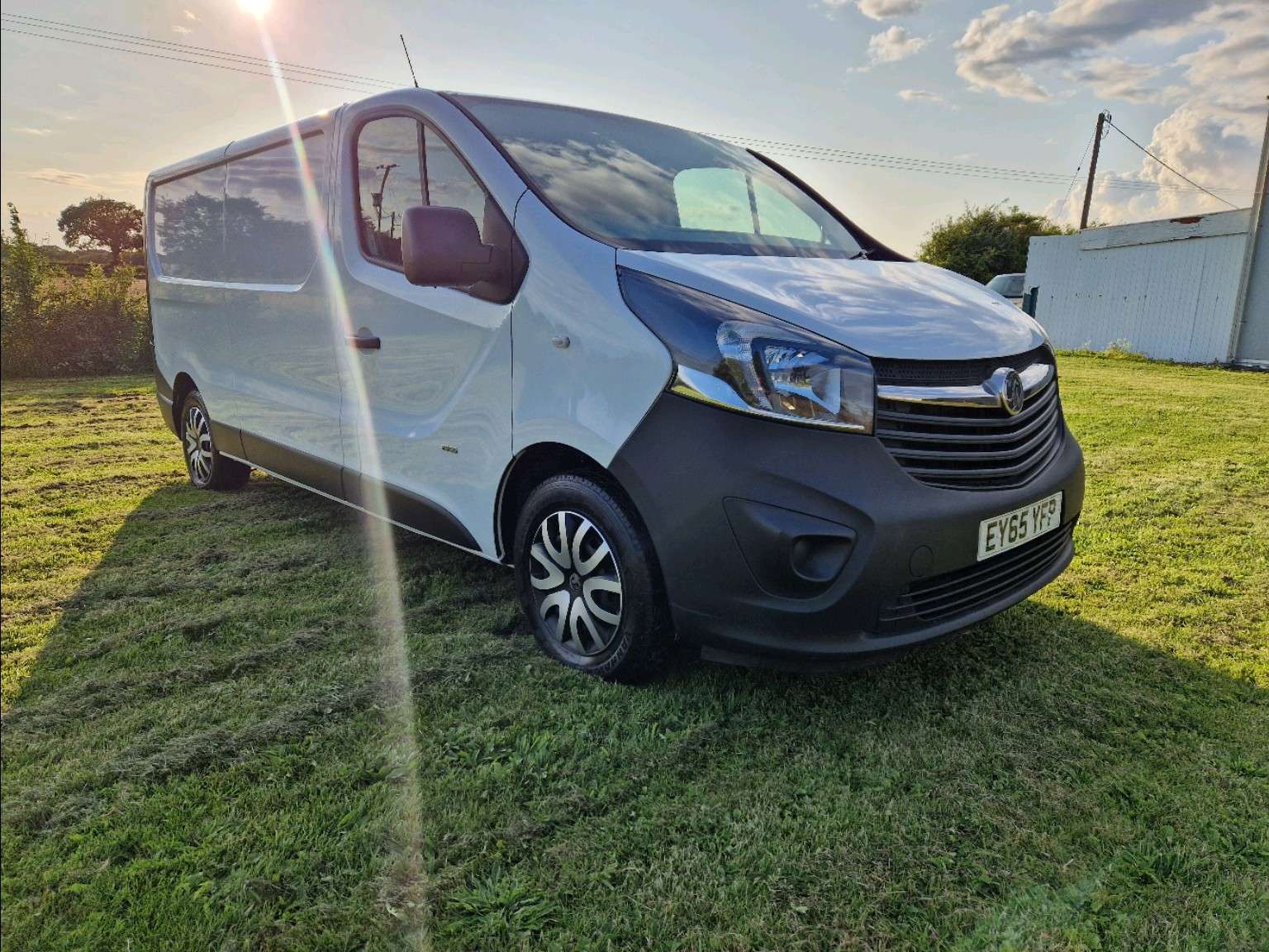 2015 VAUXHALL VIVARO 2015 VAUXHALL VIVARO