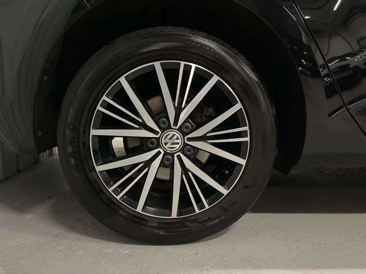 2019 VOLKSWAGEN GOLF 2019 VOLKSWAGEN GOLF