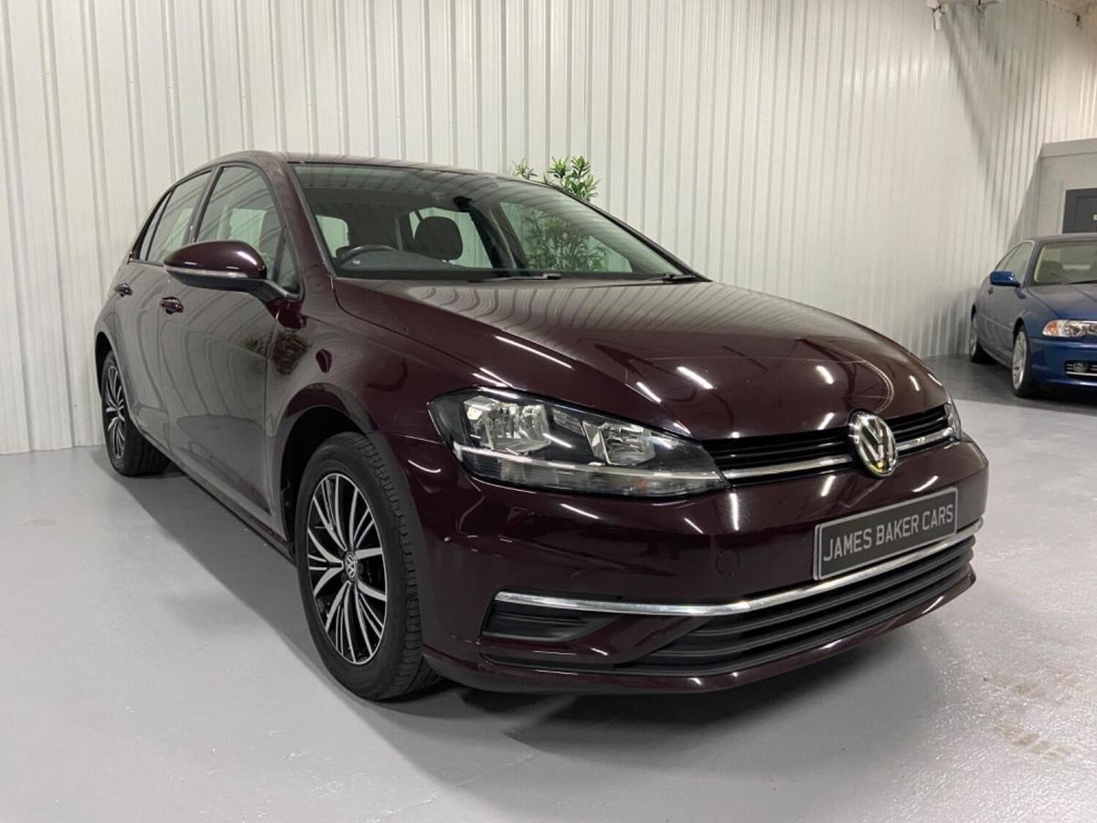 Check out this Volkswagen Golf 2017 Diesel Manual