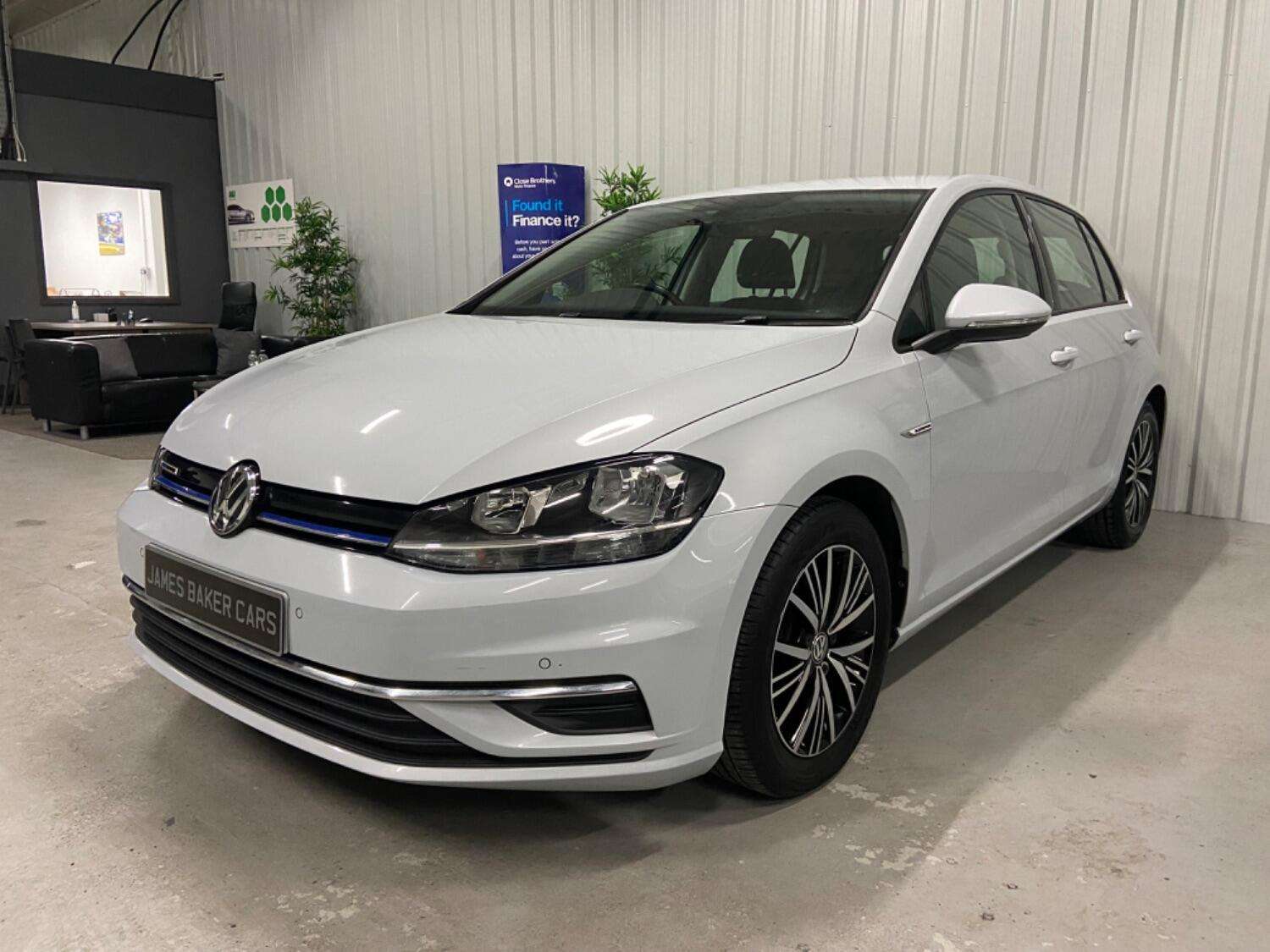 2019 VOLKSWAGEN GOLF 2019 VOLKSWAGEN GOLF