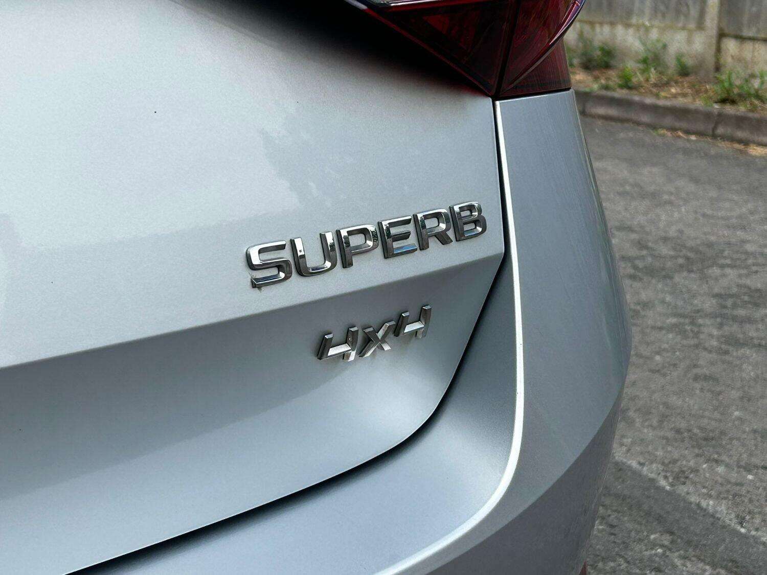 2018 SKODA SUPERB 2018 SKODA SUPERB