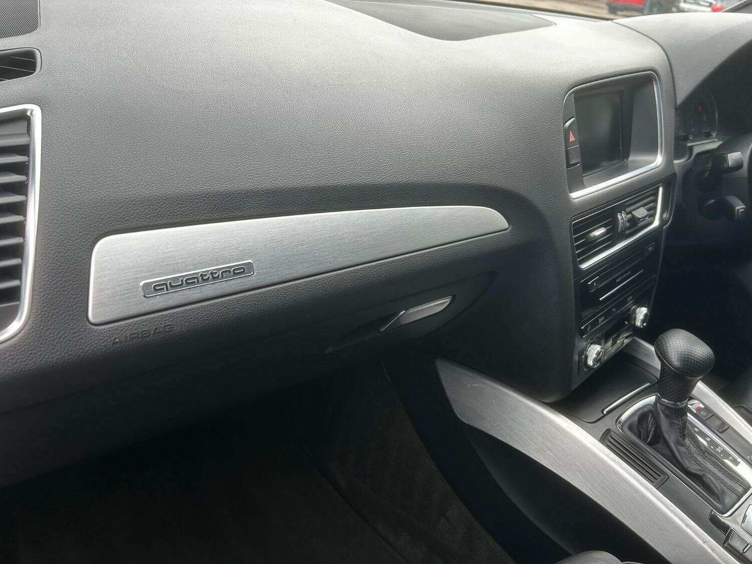 2013 AUDI Q5 2013 AUDI Q5