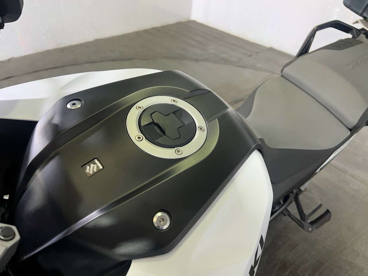 2021 SUZUKI V-STROM 1050 2021 SUZUKI V-STROM 1050