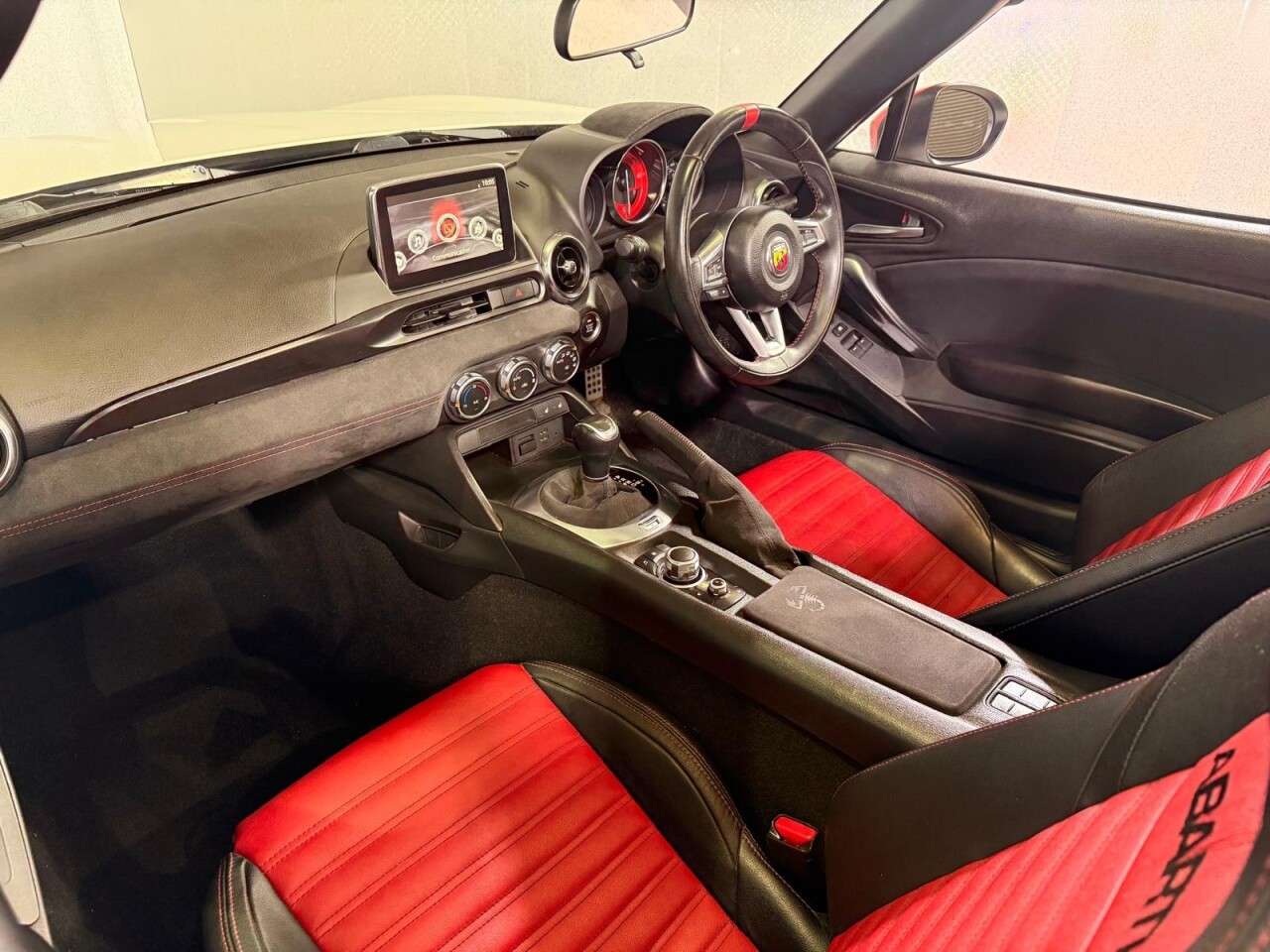 2018 ABARTH 124 SPIDER 2018 ABARTH 124 SPIDER