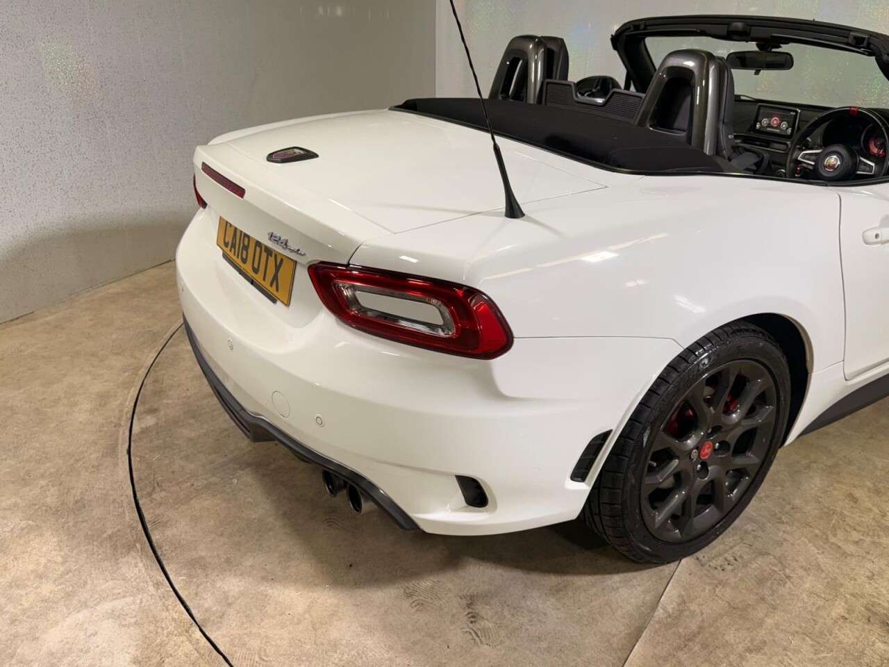 2018 ABARTH 124 SPIDER 2018 ABARTH 124 SPIDER