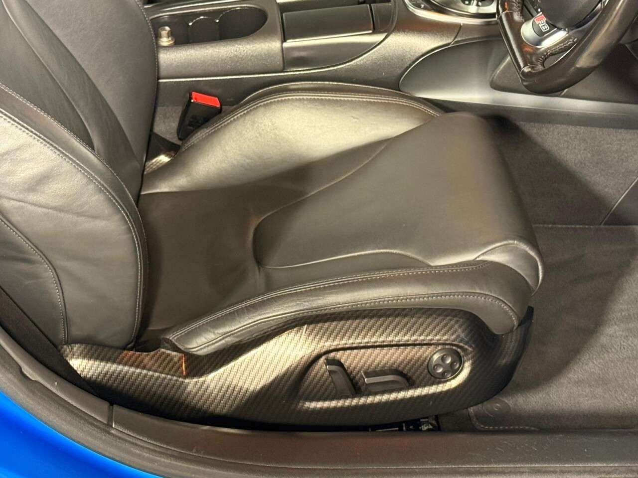 2008 AUDI R8 2008 AUDI R8