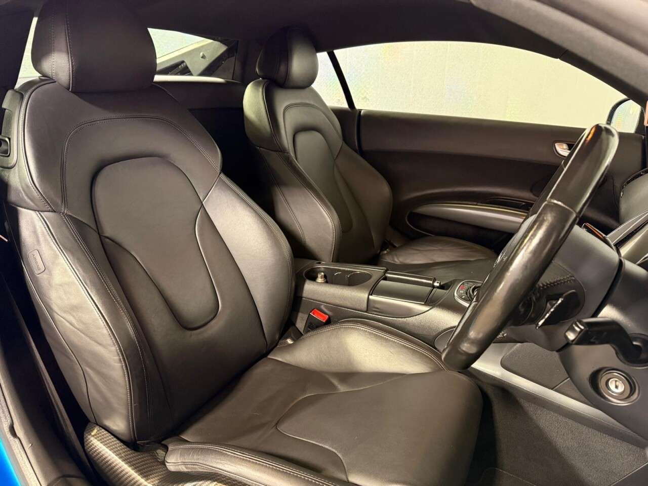 2008 AUDI R8 2008 AUDI R8