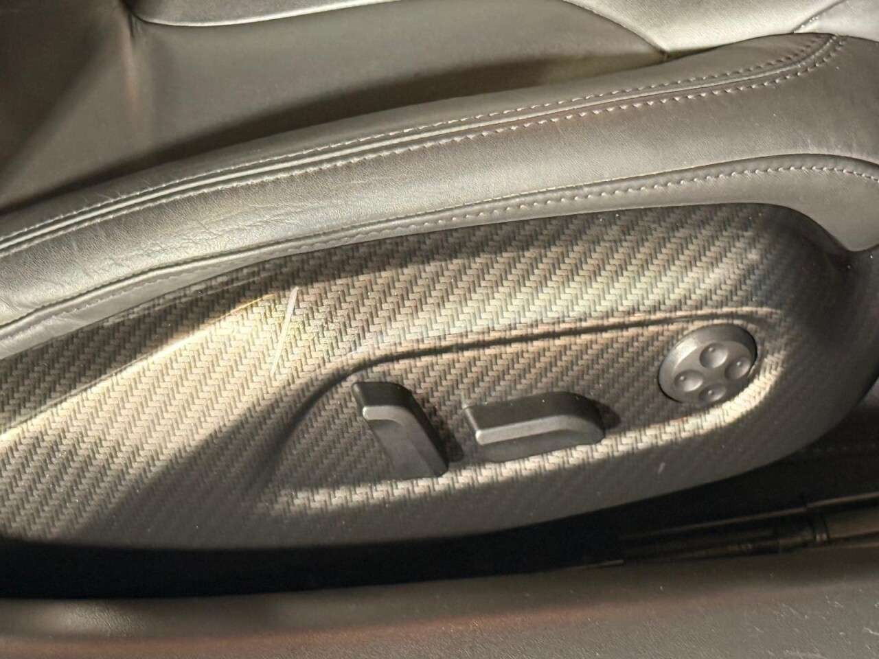 2008 AUDI R8 2008 AUDI R8