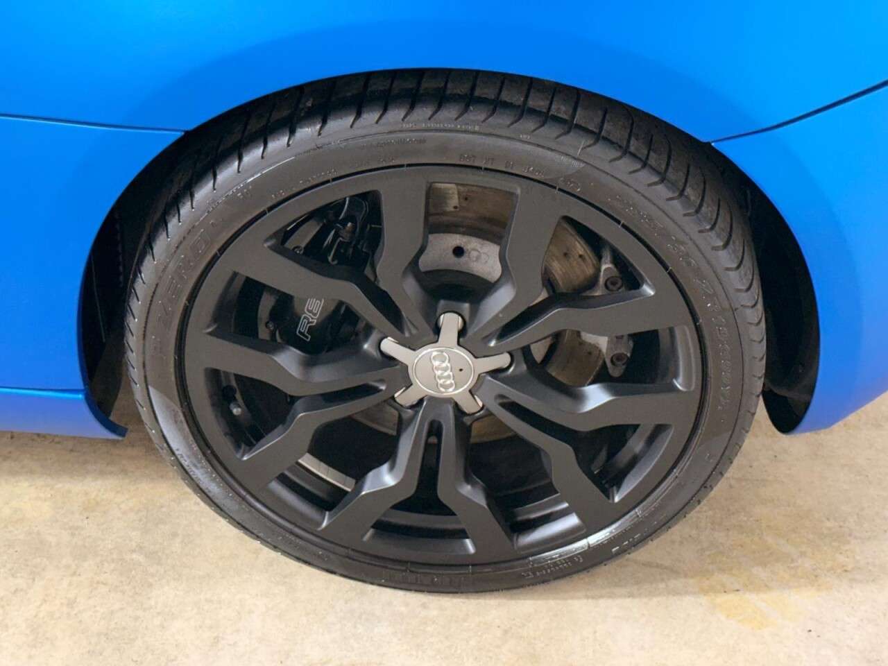 2008 AUDI R8 2008 AUDI R8