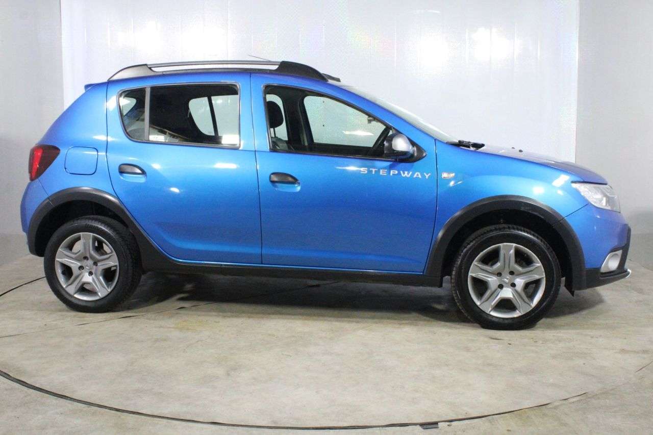 null DACIA SANDERO STEPWAY null DACIA SANDERO STEPWAY