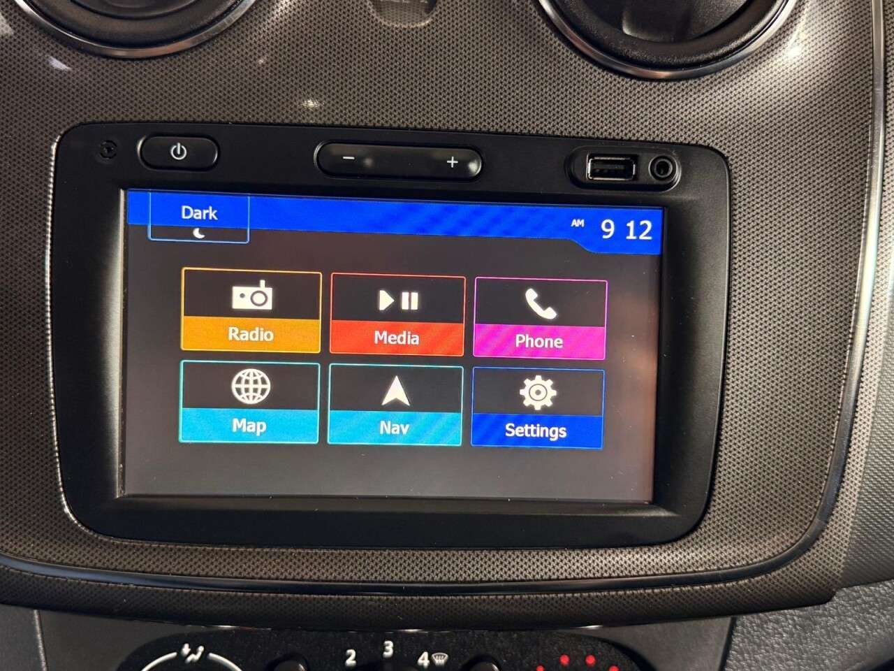 null DACIA SANDERO STEPWAY null DACIA SANDERO STEPWAY