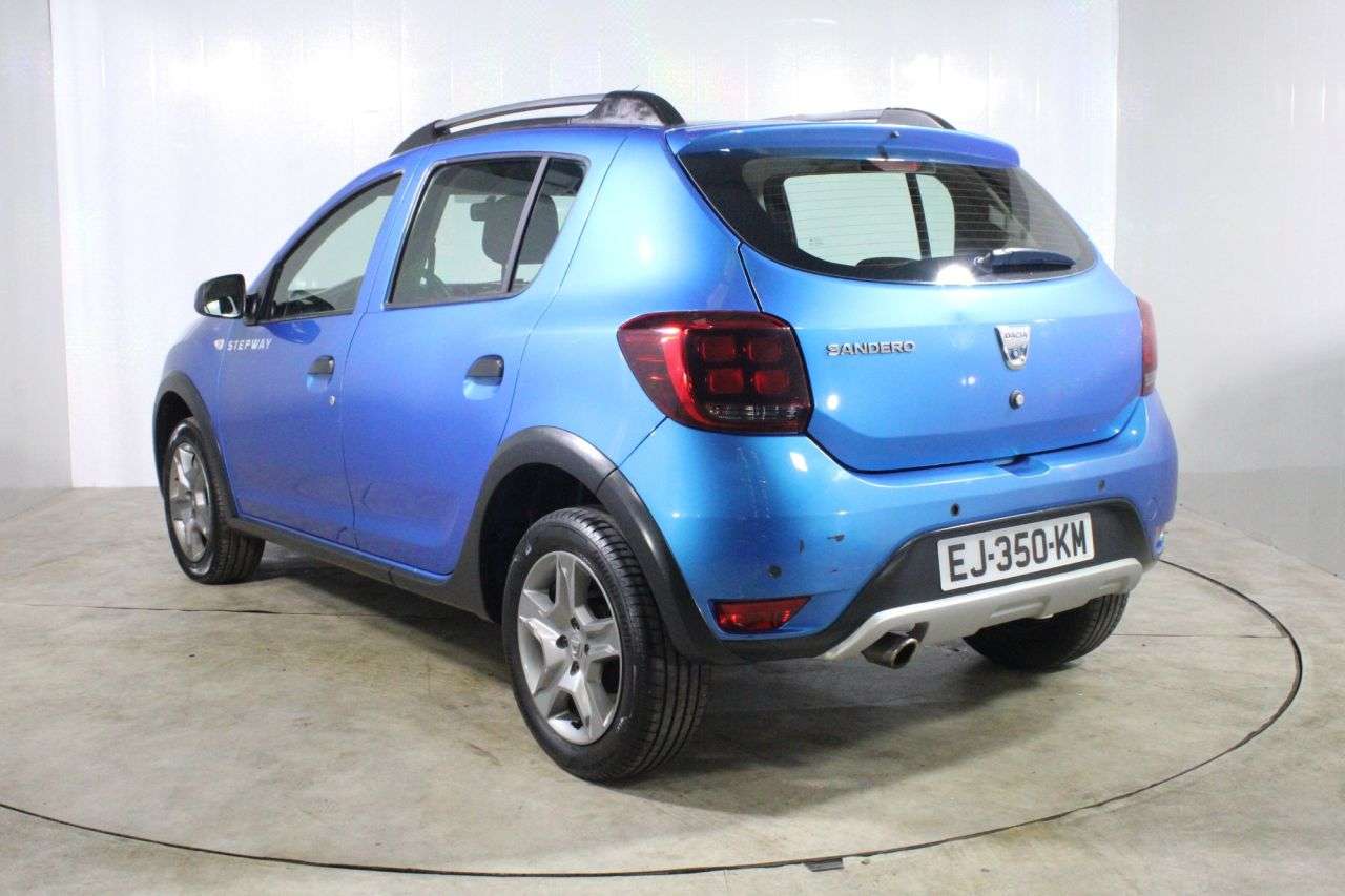null DACIA SANDERO STEPWAY null DACIA SANDERO STEPWAY