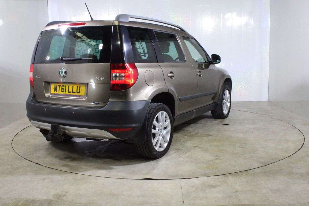 2012 SKODA YETI 2012 SKODA YETI