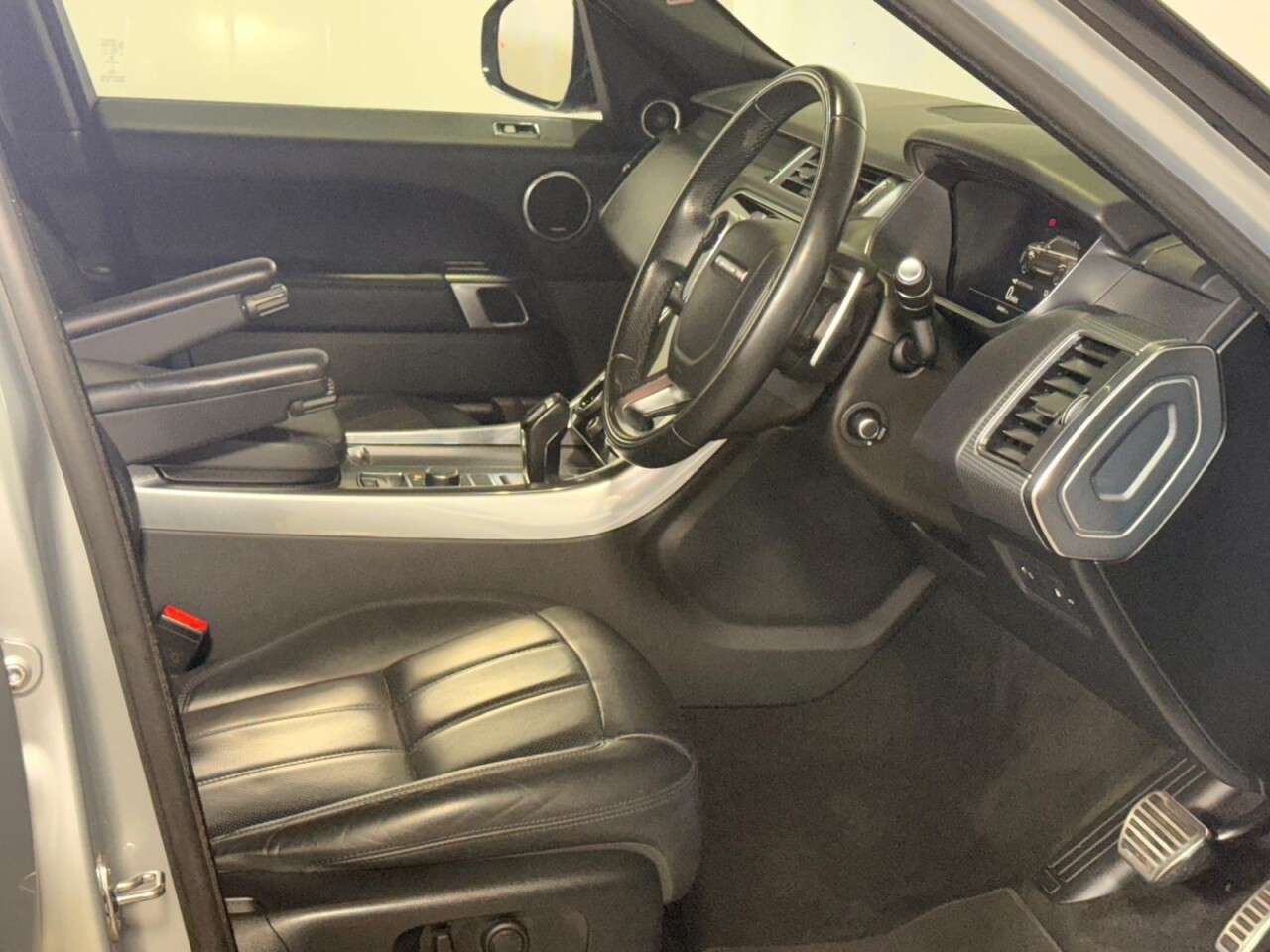 2018 LAND ROVER RANGE ROVER SPORT 2018 LAND ROVER RANGE ROVER SPORT