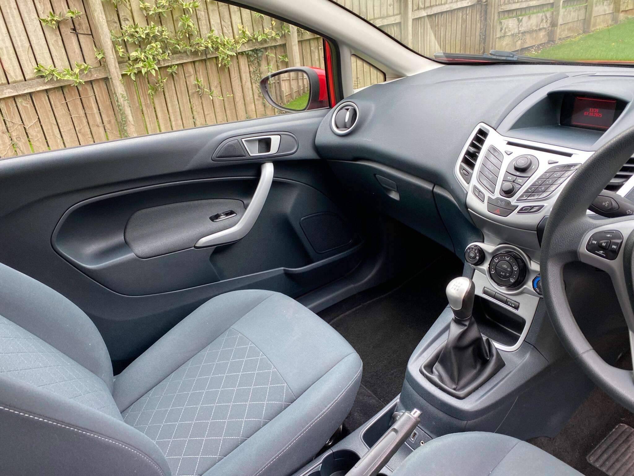 2012 FORD FIESTA 2012 FORD FIESTA