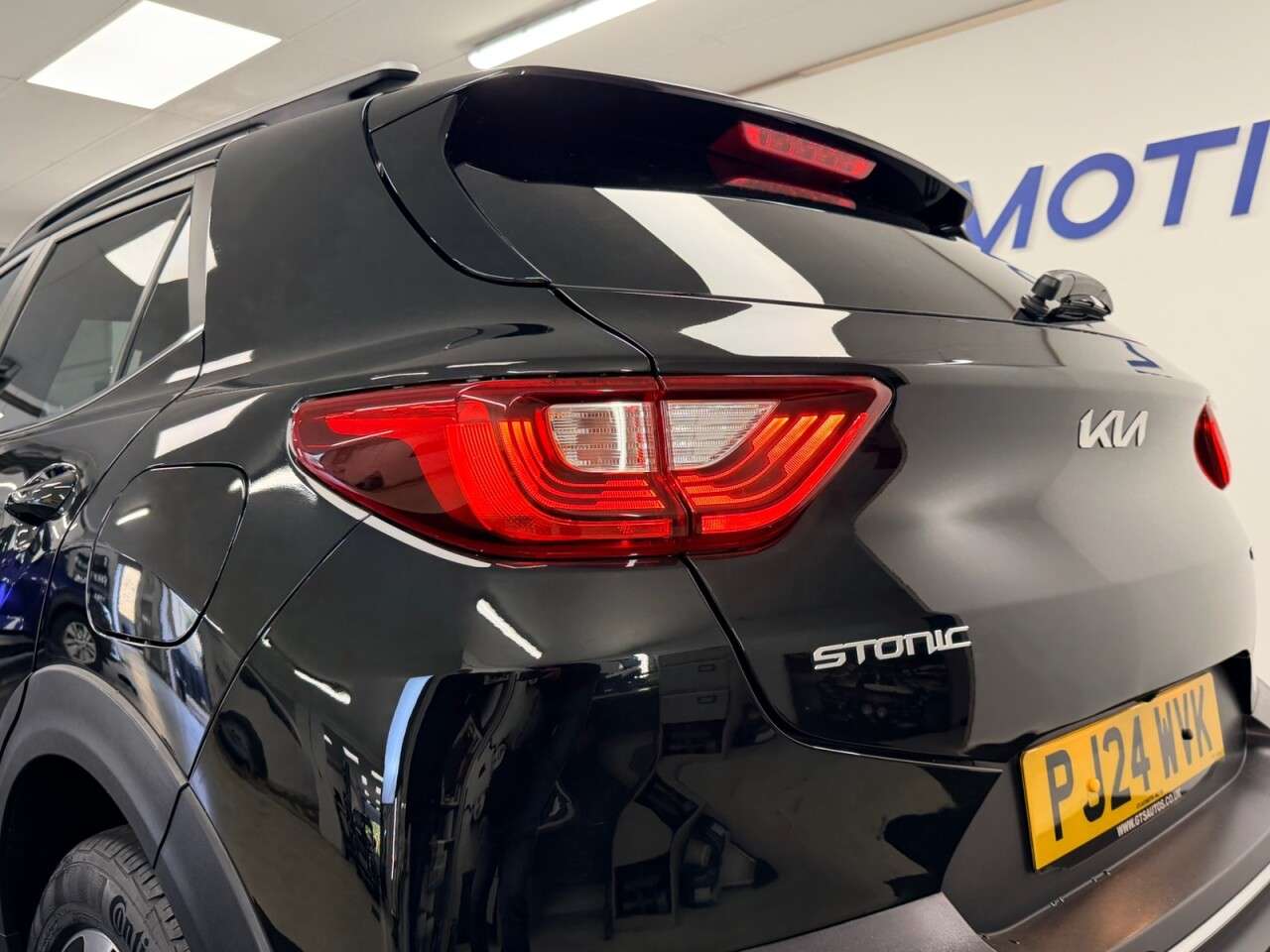 2024 KIA STONIC 2024 KIA STONIC