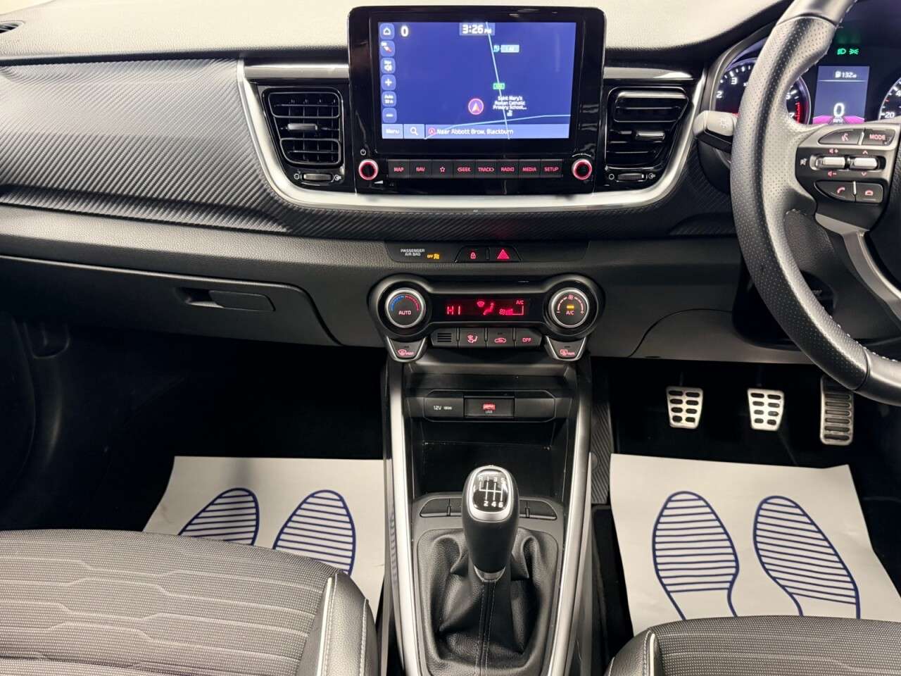 2024 KIA STONIC 2024 KIA STONIC