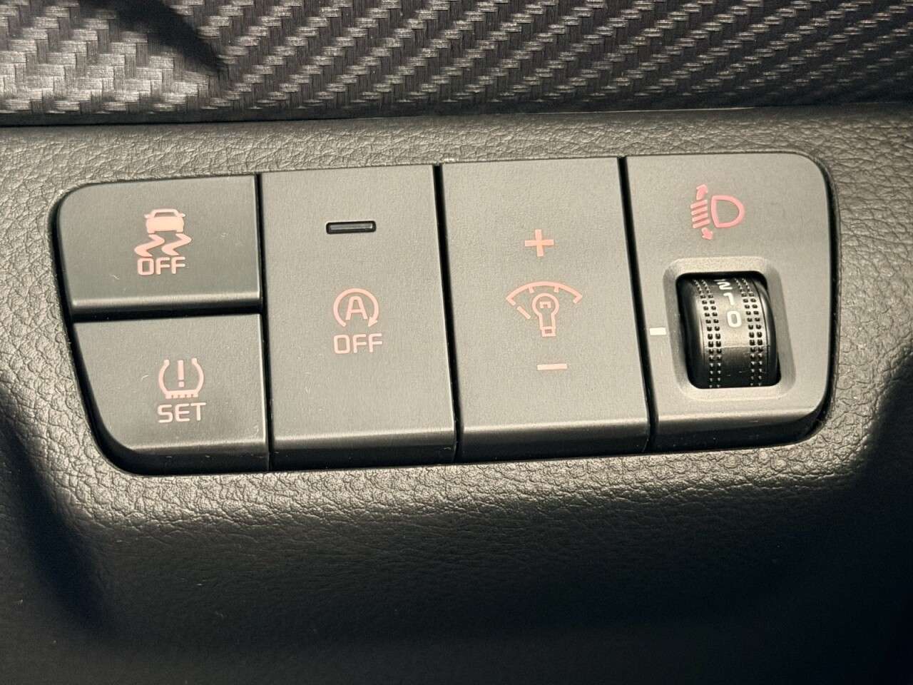 2024 KIA STONIC 2024 KIA STONIC