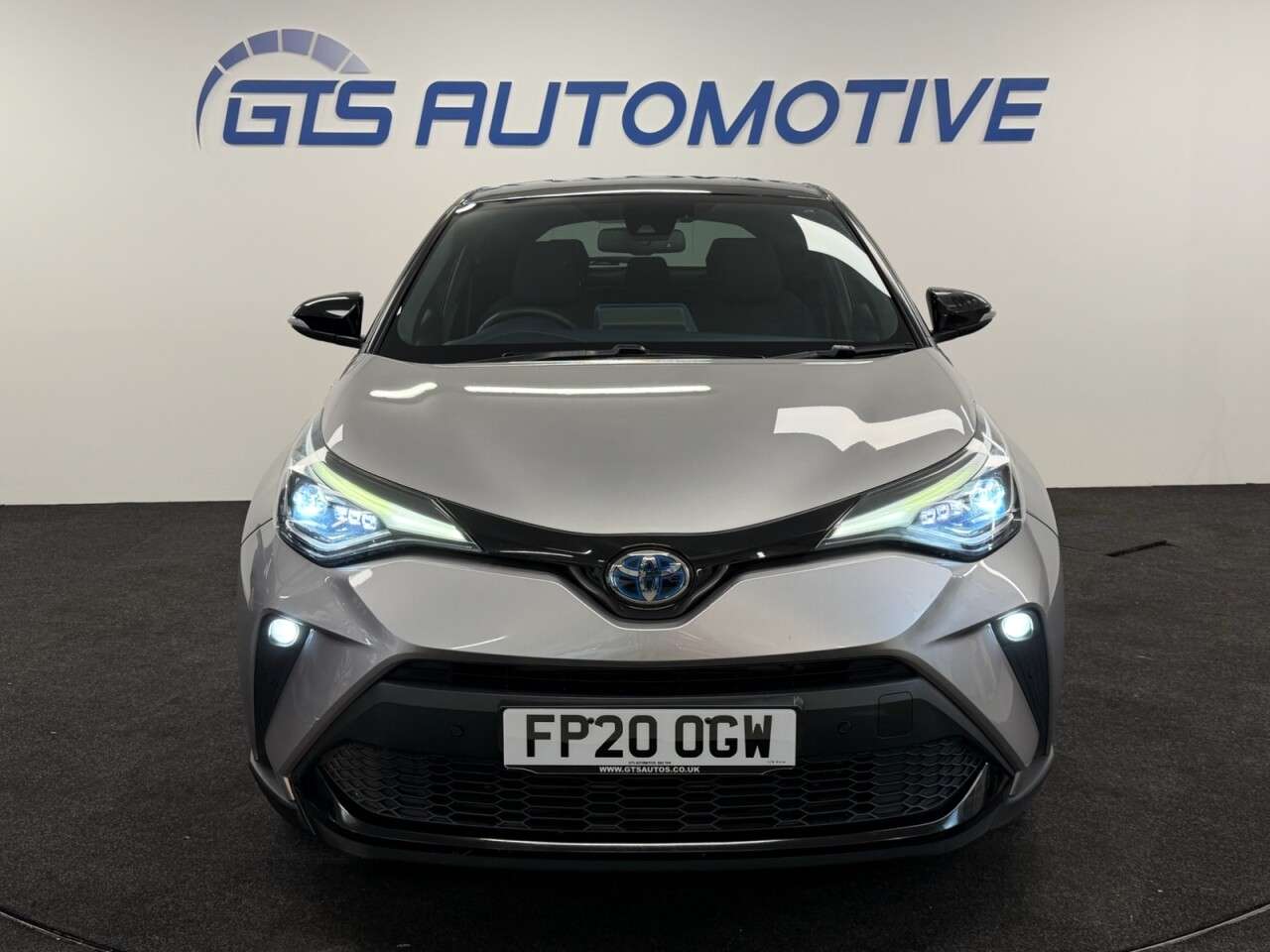 2020 TOYOTA C-HR 2020 TOYOTA C-HR