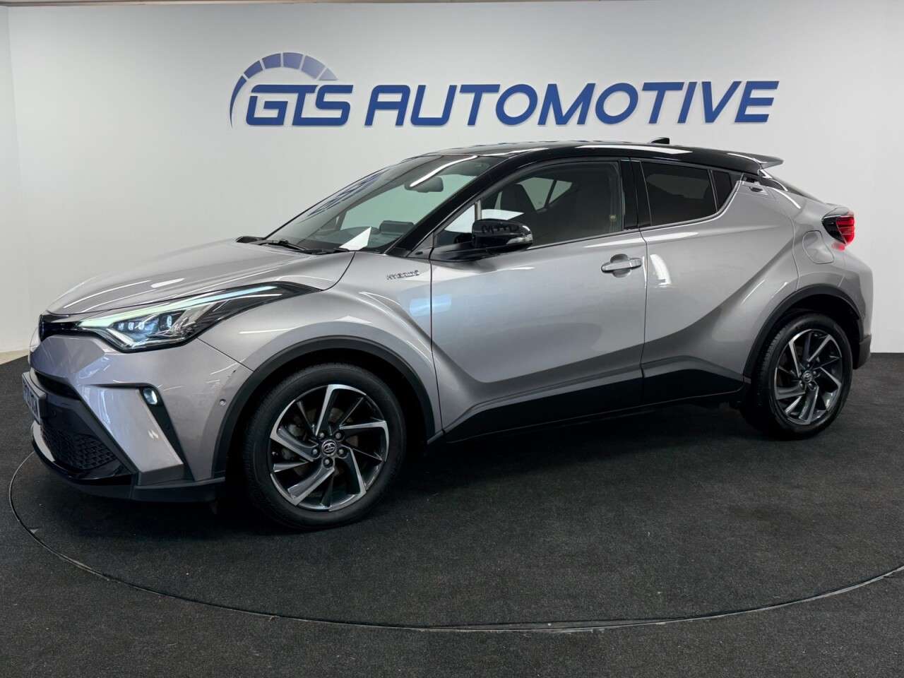 2020 TOYOTA C-HR 2020 TOYOTA C-HR