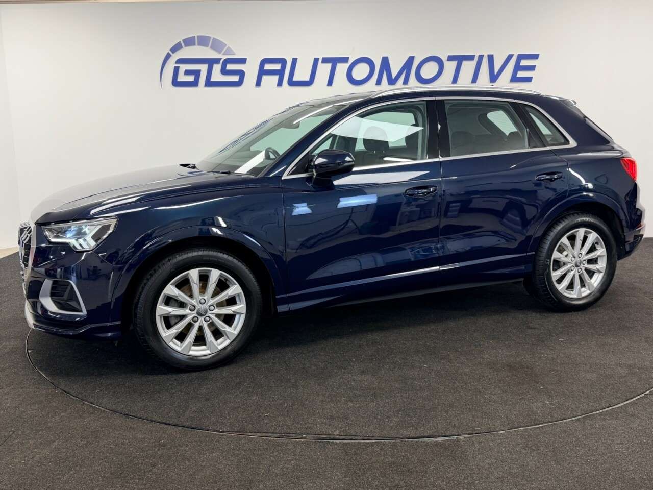 2019 AUDI Q3 2019 AUDI Q3