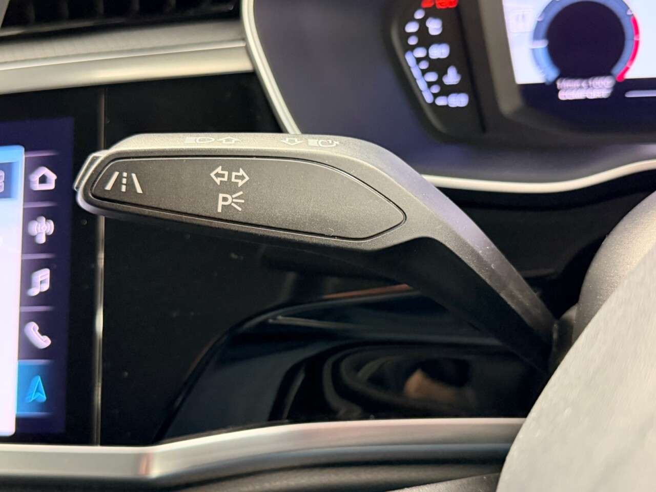 2019 AUDI Q3 2019 AUDI Q3