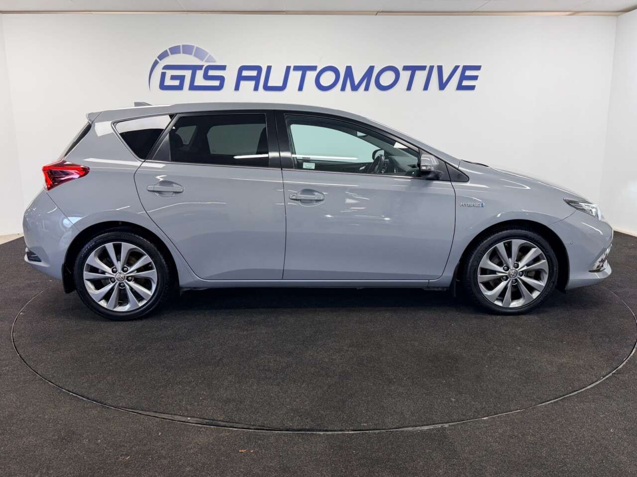 2018 TOYOTA AURIS 2018 TOYOTA AURIS