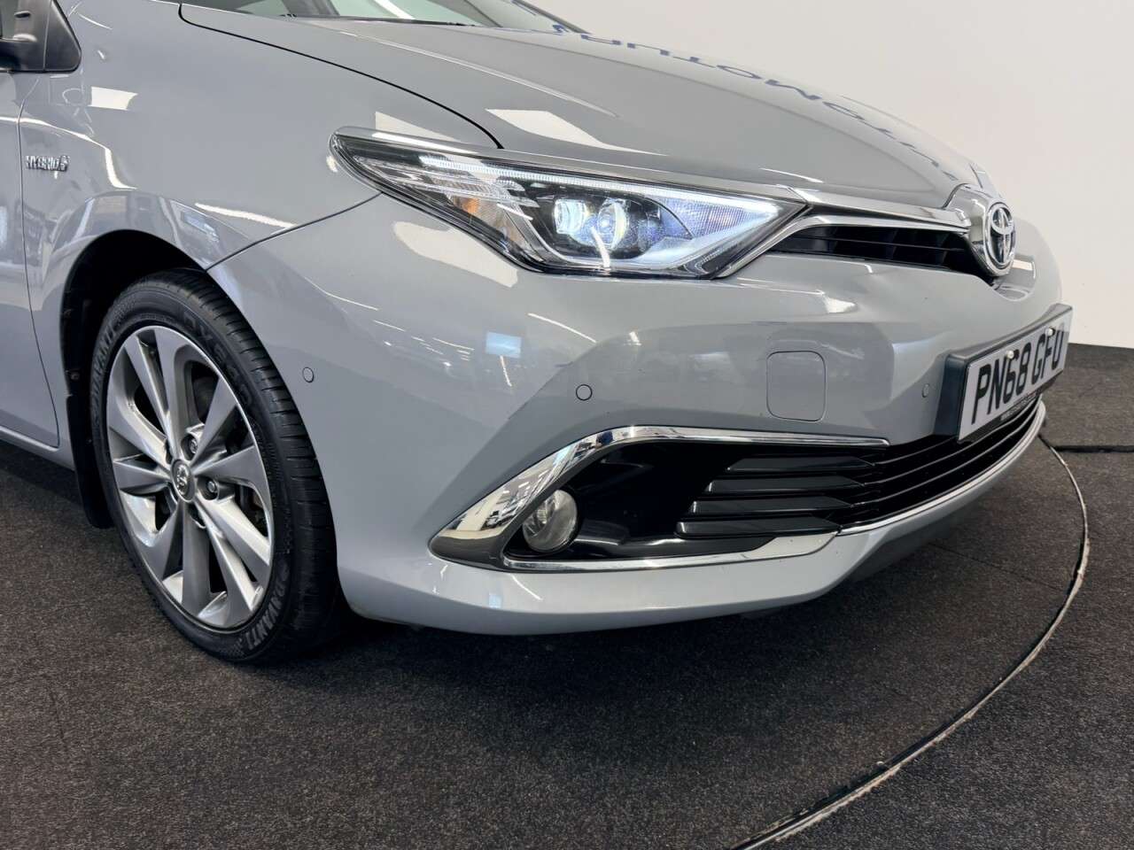 2018 TOYOTA AURIS 2018 TOYOTA AURIS