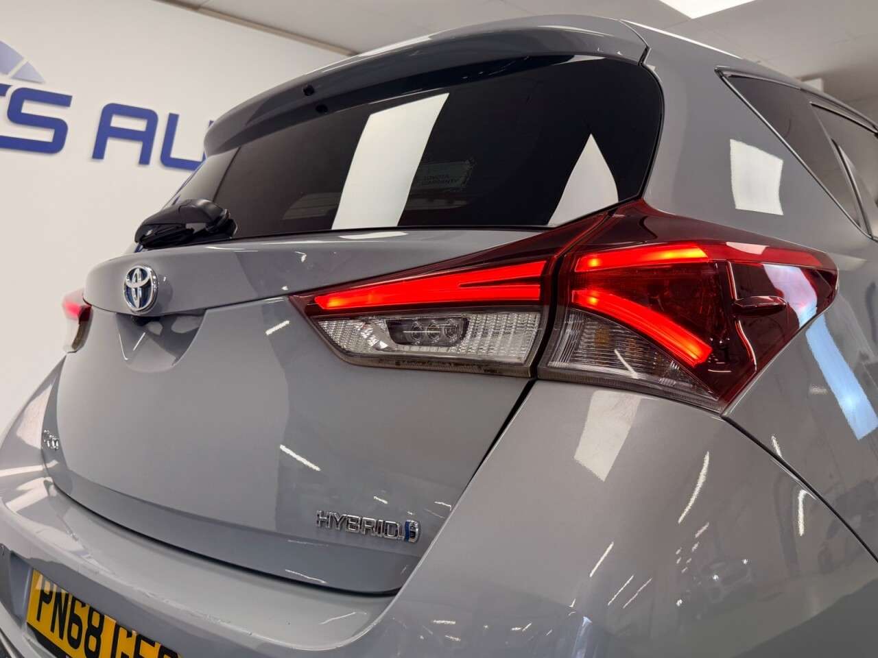 2018 TOYOTA AURIS 2018 TOYOTA AURIS