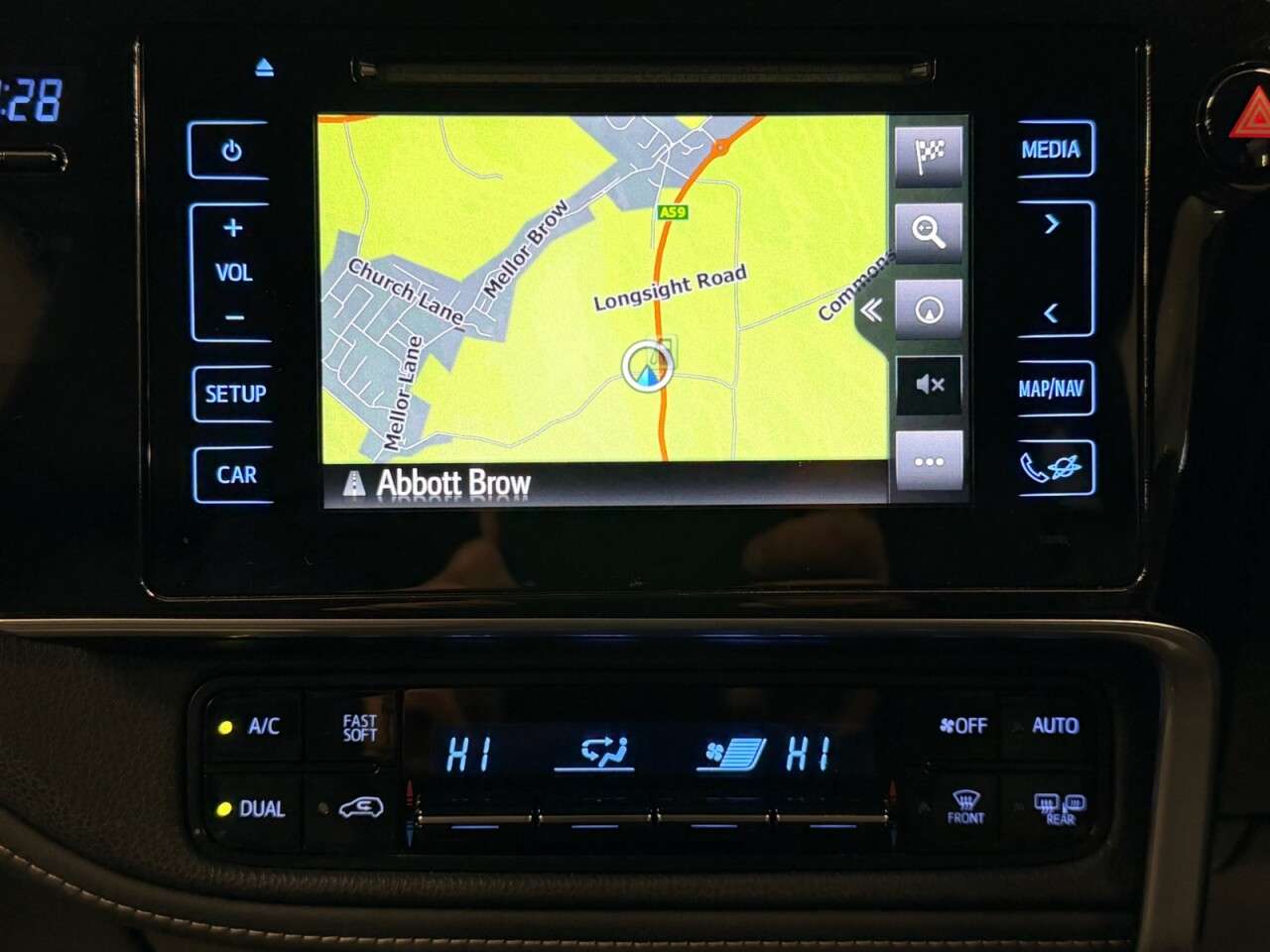 2018 TOYOTA AURIS 2018 TOYOTA AURIS