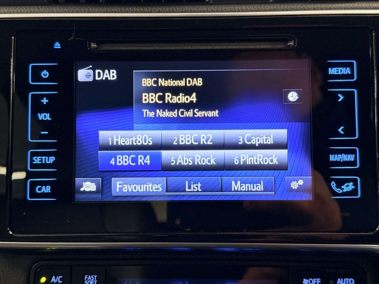 2018 TOYOTA AURIS 2018 TOYOTA AURIS