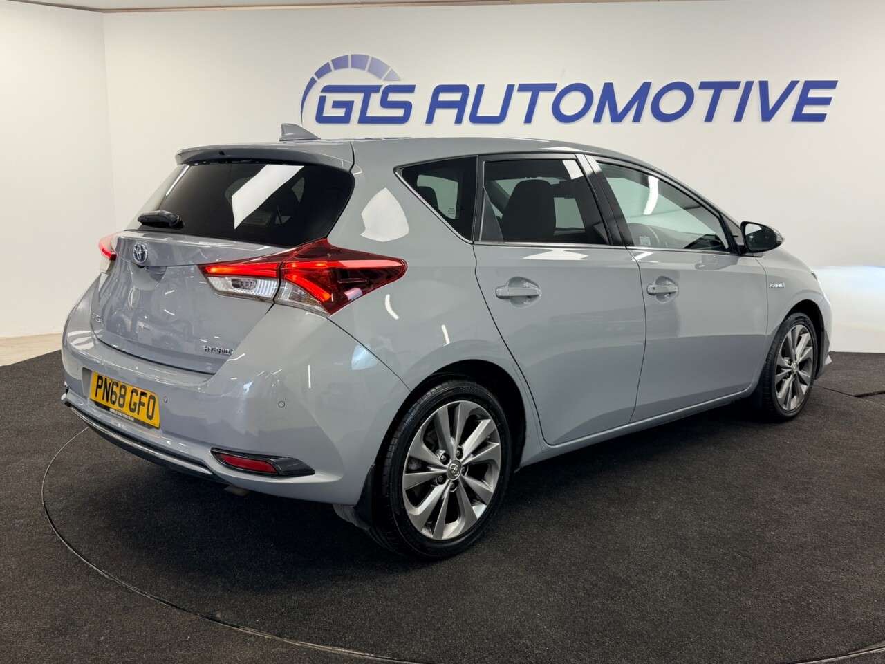 2018 TOYOTA AURIS 2018 TOYOTA AURIS
