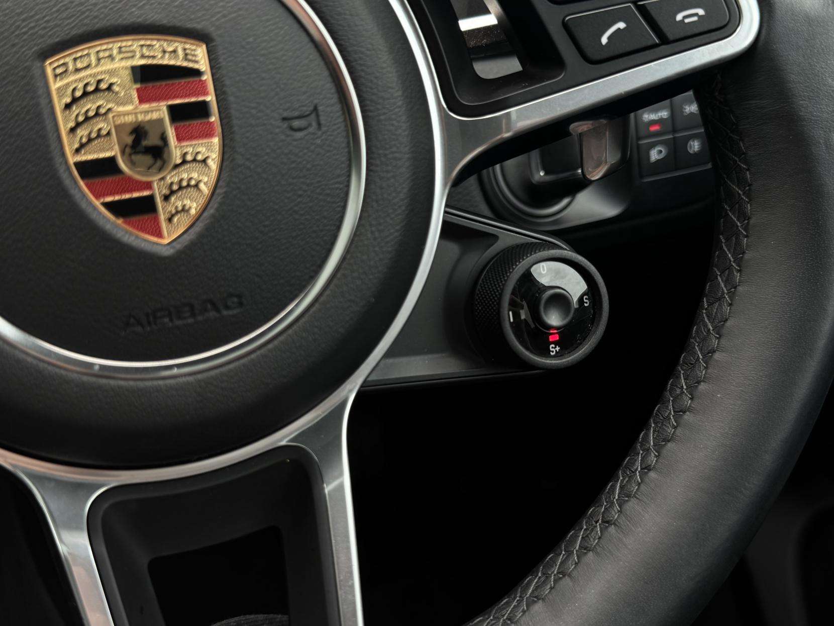 2023 PORSCHE CAYENNE 2023 PORSCHE CAYENNE