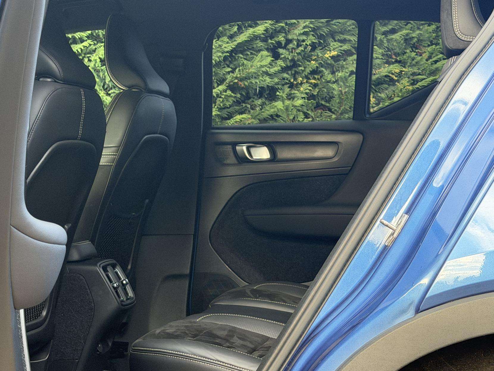 2018 VOLVO XC40 2018 VOLVO XC40