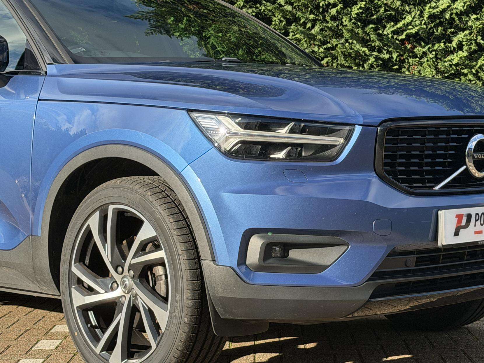 2018 VOLVO XC40 2018 VOLVO XC40