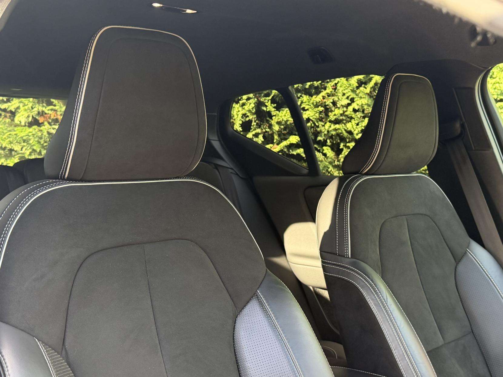 2018 VOLVO XC40 2018 VOLVO XC40