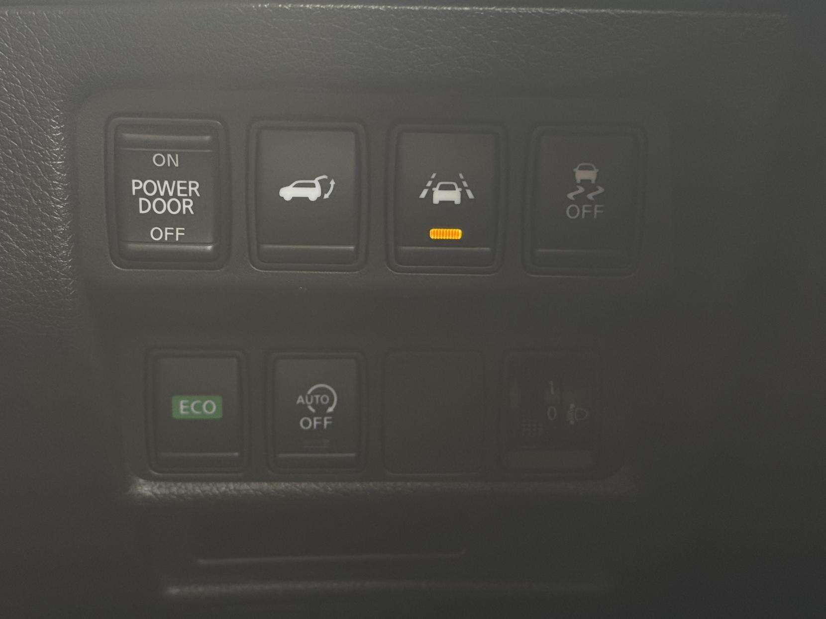 2018 NISSAN X-TRAIL 2018 NISSAN X-TRAIL