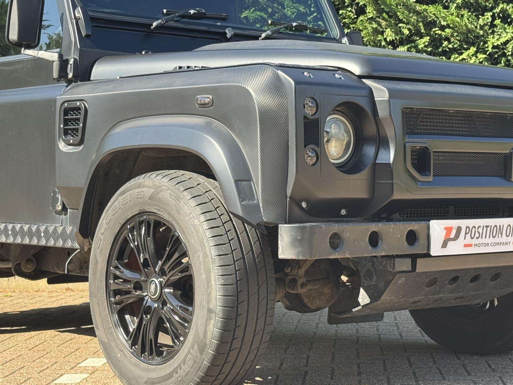 2010 LAND ROVER DEFENDER 90 2010 LAND ROVER DEFENDER 90