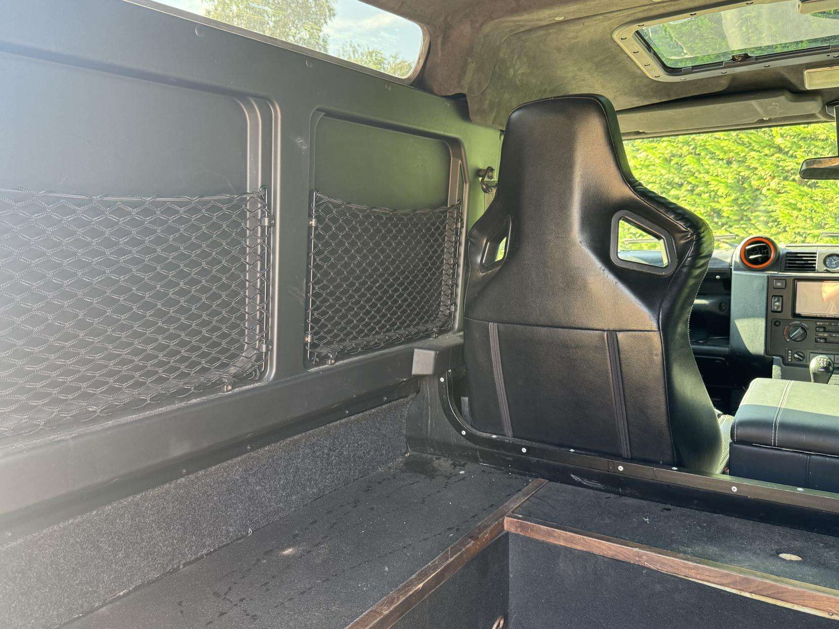 2010 LAND ROVER DEFENDER 90 2010 LAND ROVER DEFENDER 90