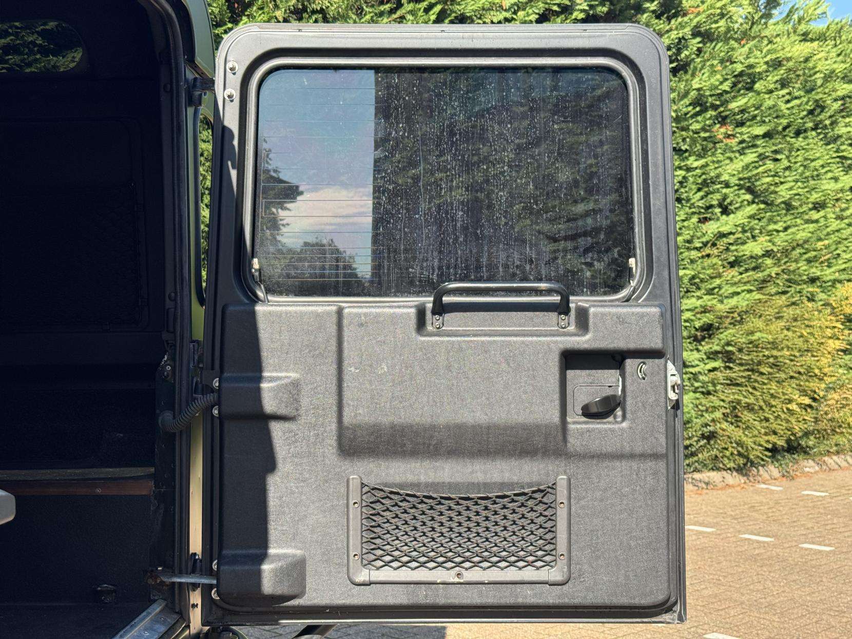 2010 LAND ROVER DEFENDER 90 2010 LAND ROVER DEFENDER 90