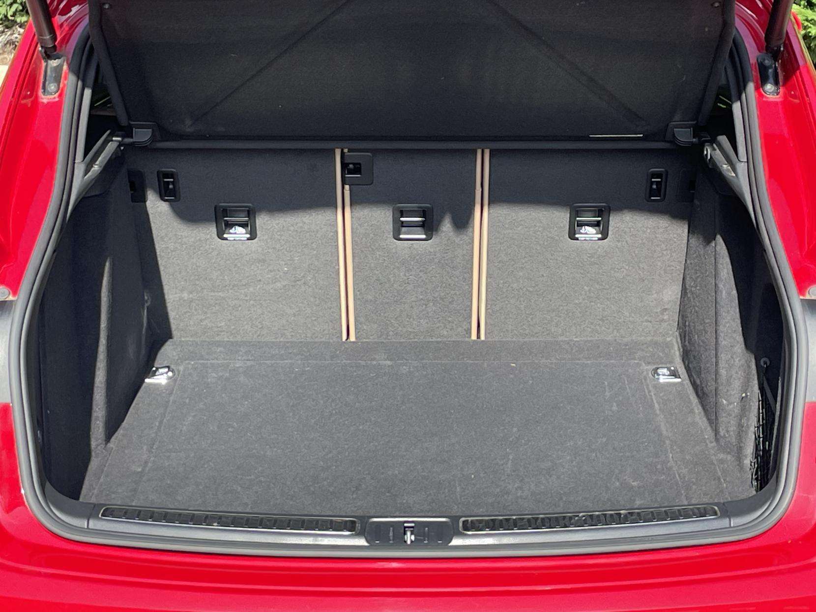 2019 PORSCHE MACAN 2019 PORSCHE MACAN