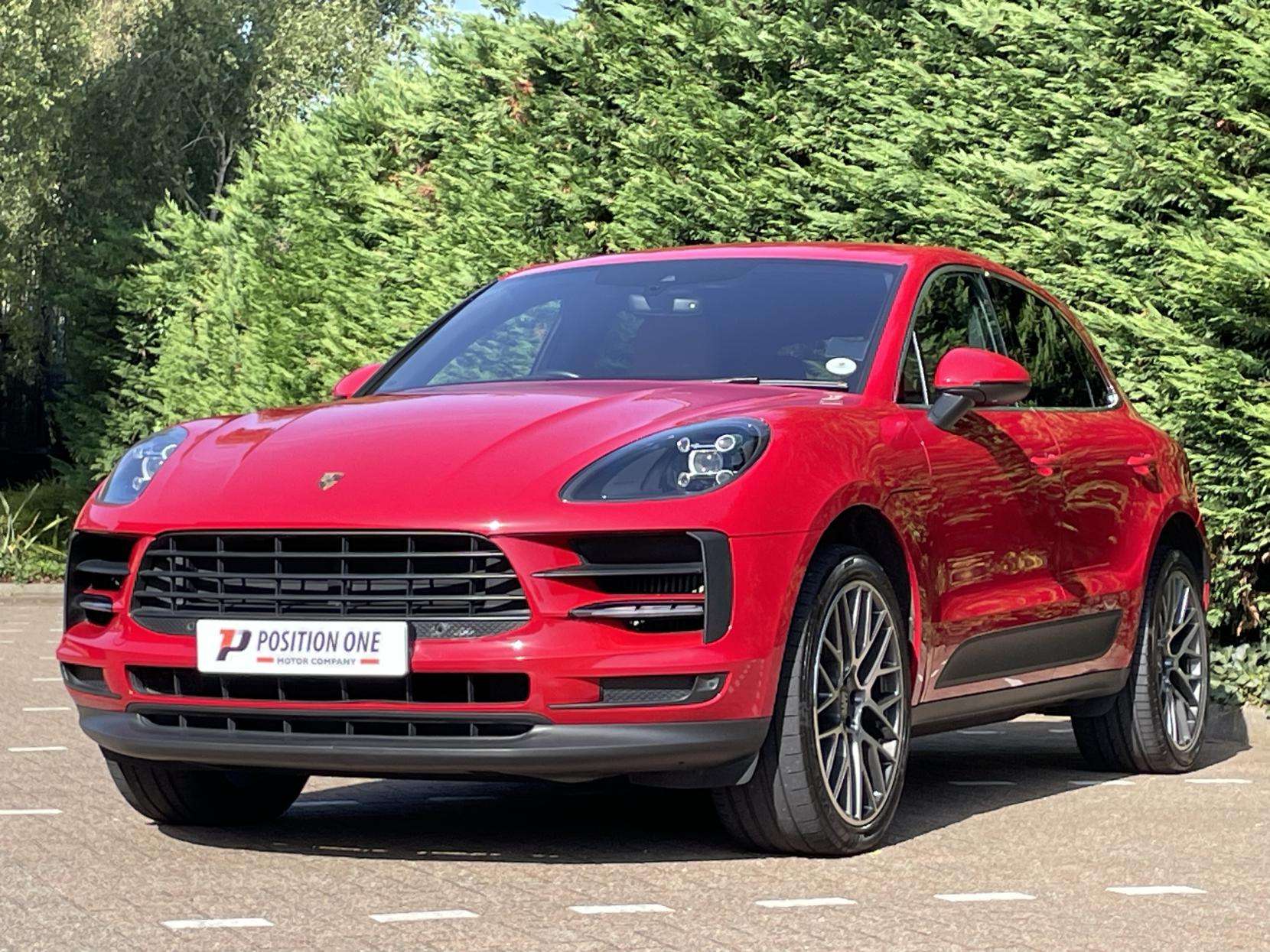 2019 PORSCHE MACAN 2019 PORSCHE MACAN