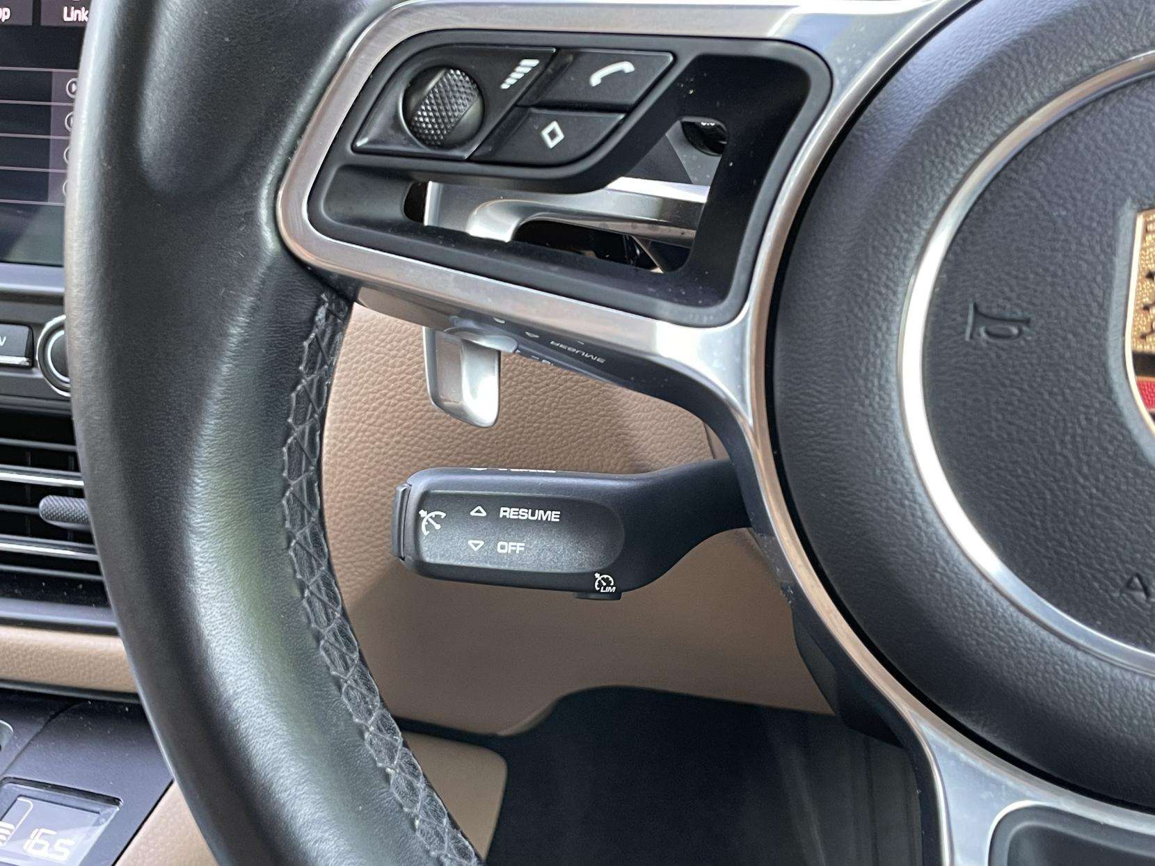 2019 PORSCHE MACAN 2019 PORSCHE MACAN